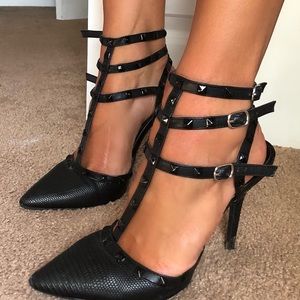 Studded Strap Heel / Mock Valentino